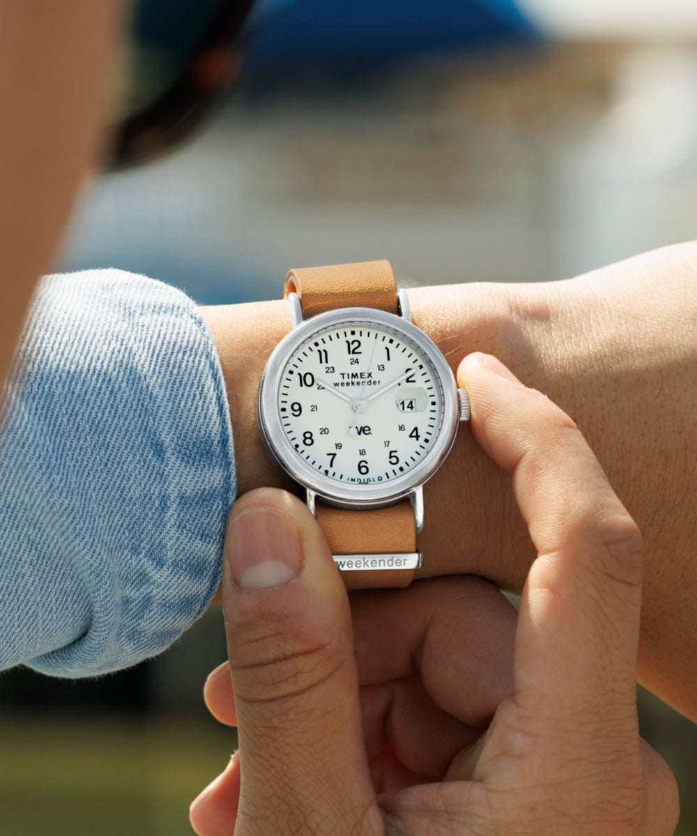 Heritage Weekender 37mm Leather Strap Watch