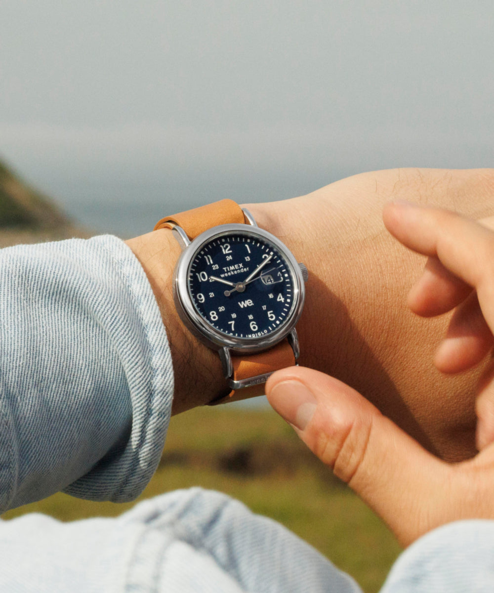 Heritage Weekender 40mm Leather Strap Watch