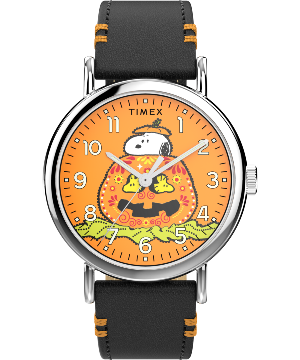 Heritage Peanuts x Timex Weekender Pumpkin Dial 40mm Leather Strap Watch