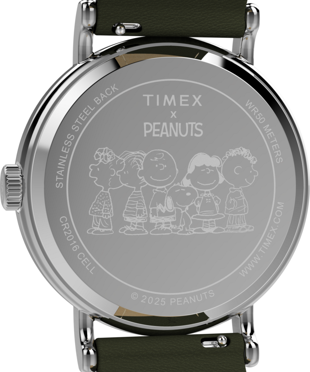 Heritage Peanuts x Timex Weekender Holiday Dial 40mm Leather Strap Watch